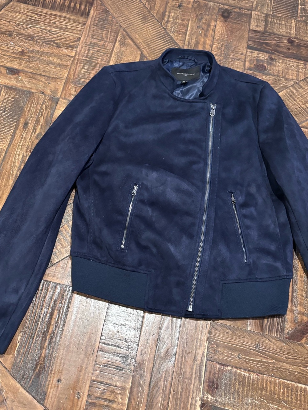 Banana Republic Dark Blue Vegan Suede Jacket in size Medium. Great condition! - Picture 3 of 15